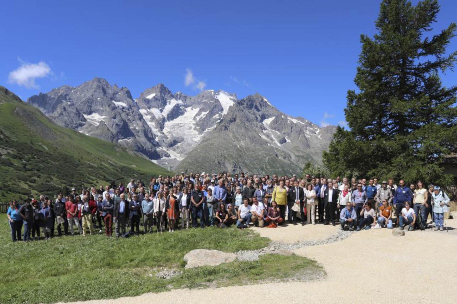 Une importante assemblée pour les 120 ans du jardin